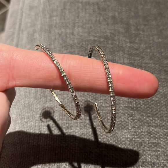 hoops - Picture 2 of 2